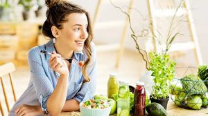 Chăm sóc cơ thể khỏe mạnh nhờ phương pháp dinh dưỡng tự nhiên